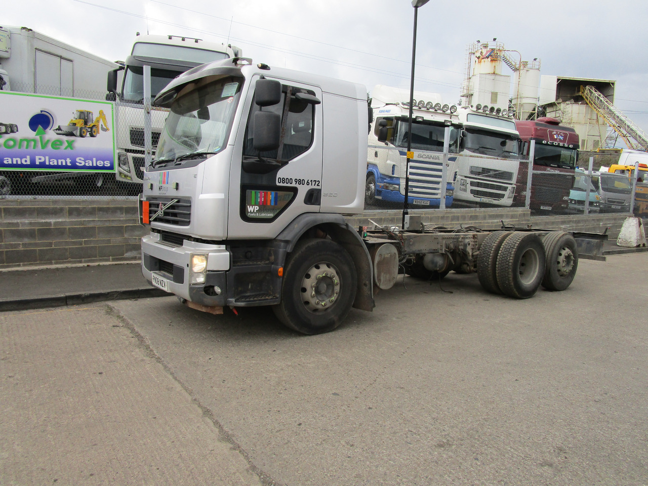 VOLVO FE 320 BREAKING FOR SPARES - Camion: photos 1 VOLVO FE 320 BREAKING FOR SPARES - Camion: photos 1