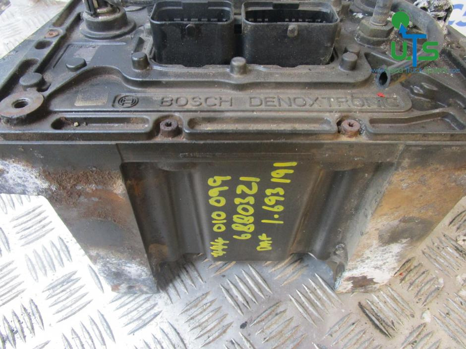 DAF CF / XF EURO 5 ADBLUE PUMP BOSCH PART NO 0444010099 - Préparation du carburant pour Camion: photos 3 DAF CF / XF EURO 5 ADBLUE PUMP BOSCH PART NO 0444010099 - Préparation du carburant pour Camion: photos 3