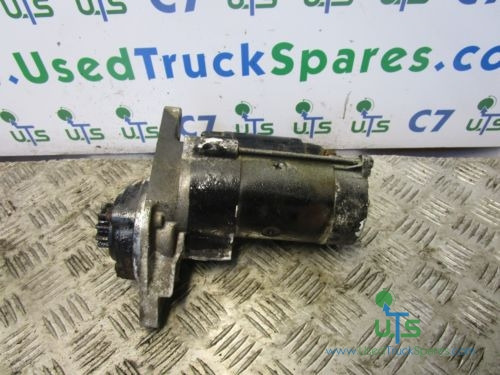ISUZU NKR (4JJ1) STARTER MOTOR - Système électrique pour Camion: photos 1 ISUZU NKR (4JJ1) STARTER MOTOR - Système électrique pour Camion: photos 1