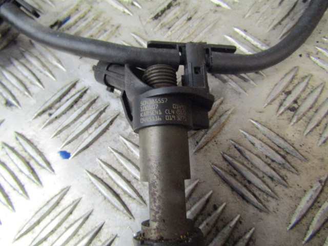 IVECO DAILY 3.0 EURO 5 BOSCH INJECTORS P/NO 04451160193271 - Préparation du carburant pour Camion: photos 2 IVECO DAILY 3.0 EURO 5 BOSCH INJECTORS P/NO 04451160193271 - Préparation du carburant pour Camion: photos 2