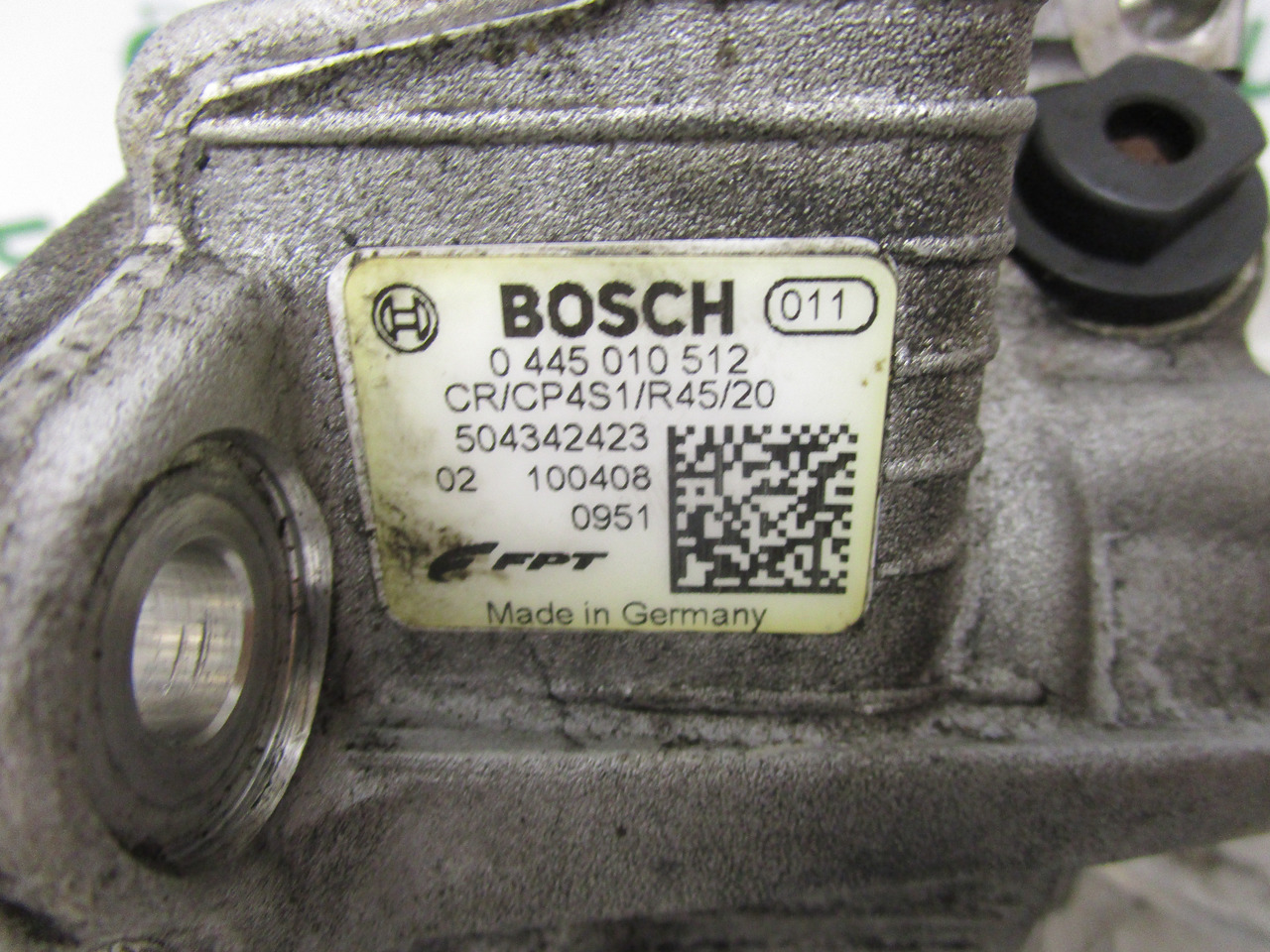 IVECO DAILY 3.0 FICE3481C BOSCH FUEL PUMP P/NO 0445010512 - Préparation du carburant pour Camion: photos 2 IVECO DAILY 3.0 FICE3481C BOSCH FUEL PUMP P/NO 0445010512 - Préparation du carburant pour Camion: photos 2