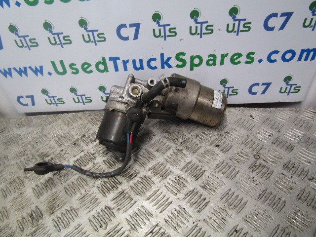 MITSUBISHI FUSO 75C 4P10 HYDRAULIC BRAKE BOOSTER - Pièces de frein pour Camion: photos 2 MITSUBISHI FUSO 75C 4P10 HYDRAULIC BRAKE BOOSTER - Pièces de frein pour Camion: photos 2