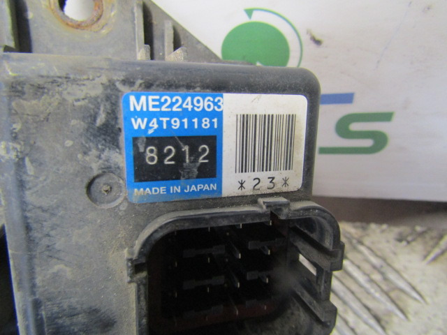 MITSUBISHI FUSO 7C15 4P10 THROTTLE BODY ECU P/NO 223025 - Bloc de gestion pour Camion: photos 2 MITSUBISHI FUSO 7C15 4P10 THROTTLE BODY ECU P/NO 223025 - Bloc de gestion pour Camion: photos 2