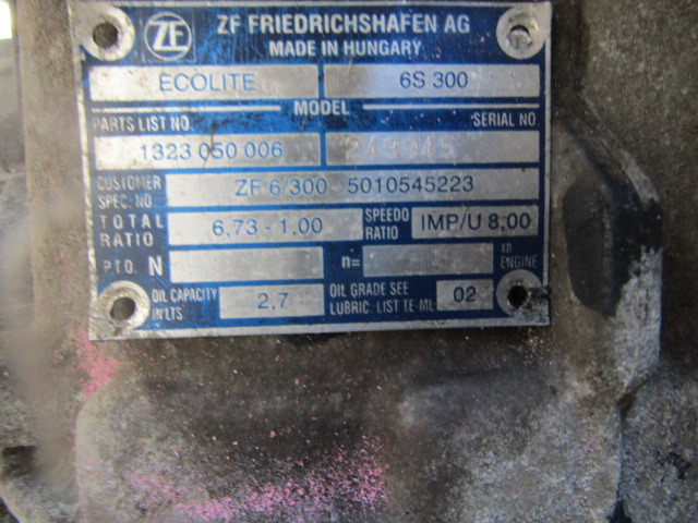 RENAULT MASCOTT 6 SPEED ZF 6S300 GEARBOX - Boîte de vitesse pour Camion: photos 3 RENAULT MASCOTT 6 SPEED ZF 6S300 GEARBOX - Boîte de vitesse pour Camion: photos 3