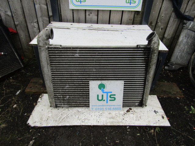 SCANIA 144-380 INTERCOOLER - Radiateur pour Camion: photos 1 SCANIA 144-380 INTERCOOLER - Radiateur pour Camion: photos 1