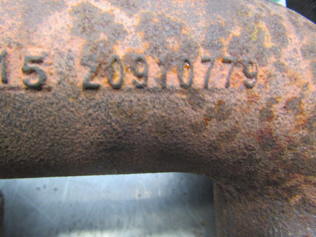 VOLVO FH13A EXHAUST MANIFOLD 3 PIECE P/NO 20910779 / 20508112 - Système d'échappement pour Camion: photos 2 VOLVO FH13A EXHAUST MANIFOLD 3 PIECE P/NO 20910779 / 20508112 - Système d'échappement pour Camion: photos 2