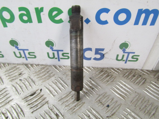 VOLVO FLE D6B 220/250 BOSCH INJECTORS P/NO 0432191405 - Préparation du carburant pour Camion: photos 2 VOLVO FLE D6B 220/250 BOSCH INJECTORS P/NO 0432191405 - Préparation du carburant pour Camion: photos 2