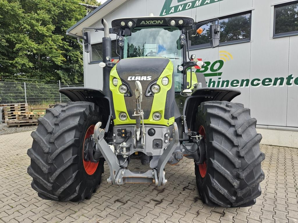 Tracteur agricole CLAAS AXION 870 CMATIC: photos 29 Tracteur agricole CLAAS AXION 870 CMATIC: photos 29
