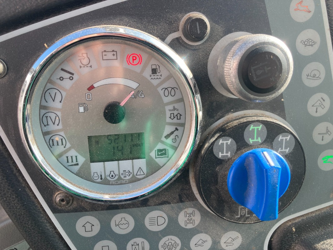 CLAAS SCORPION 7050 - Chargeuse: photos 3 CLAAS SCORPION 7050 - Chargeuse: photos 3