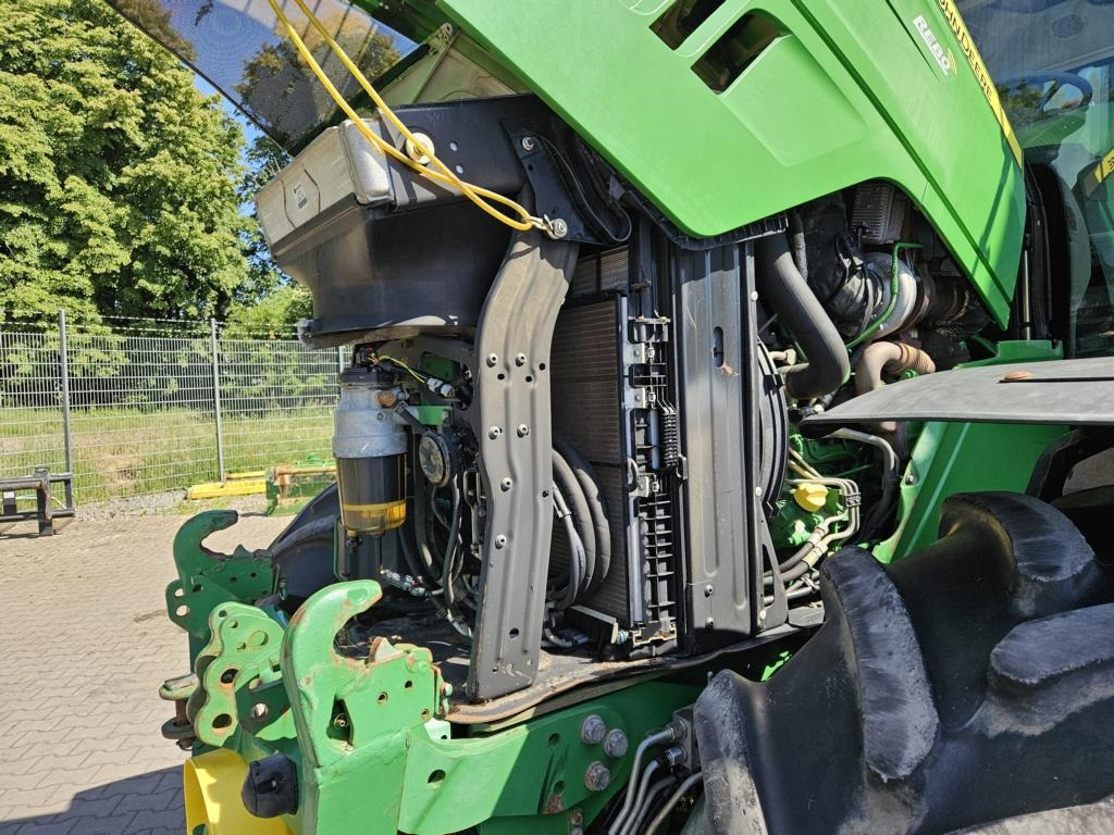 John Deere 6210R - Tracteur agricole: photos 4 John Deere 6210R - Tracteur agricole: photos 4