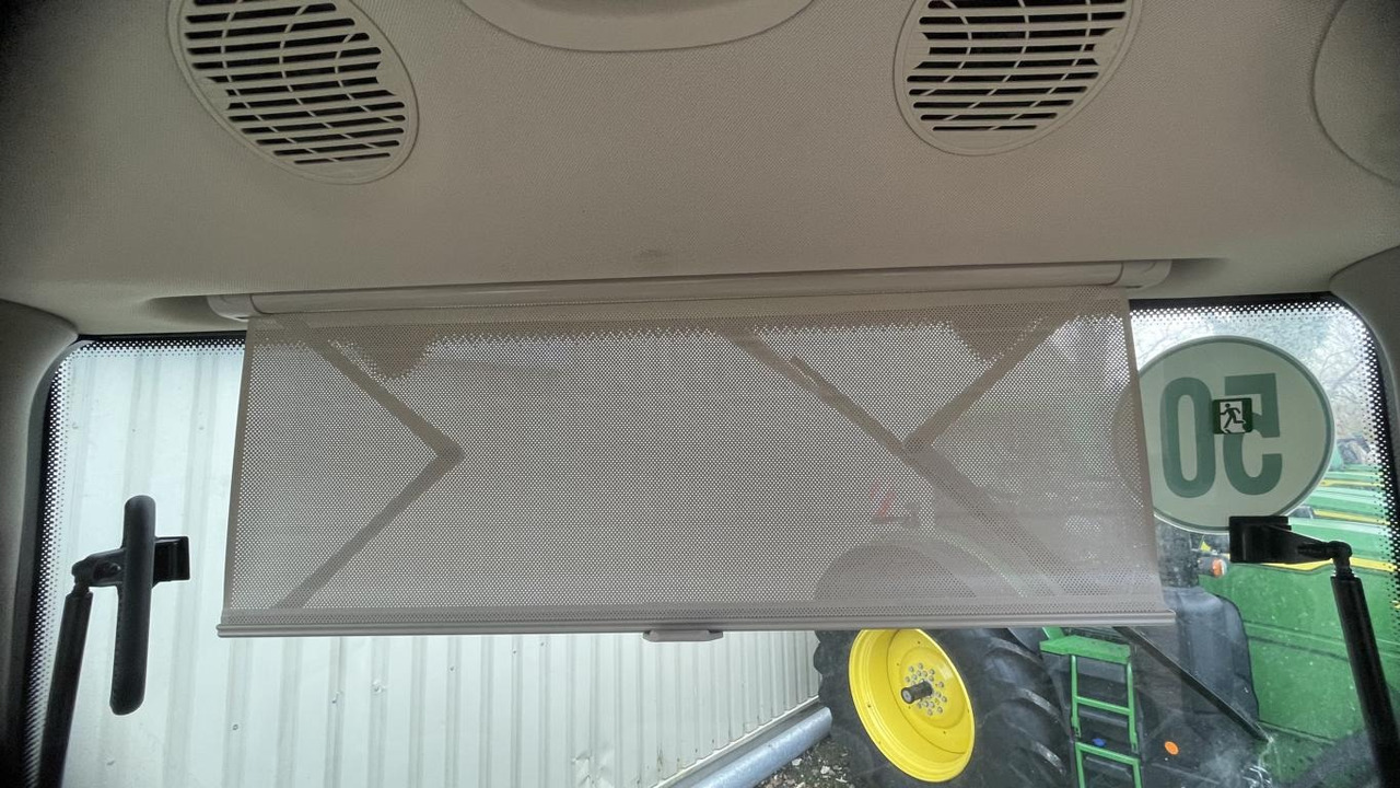 John Deere 6R215 - Tracteur agricole: photos 2 John Deere 6R215 - Tracteur agricole: photos 2