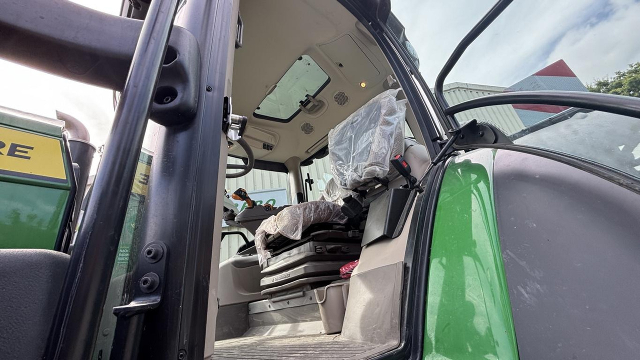 John Deere 6R215 — crédit-bail John Deere 6R215: photos 13