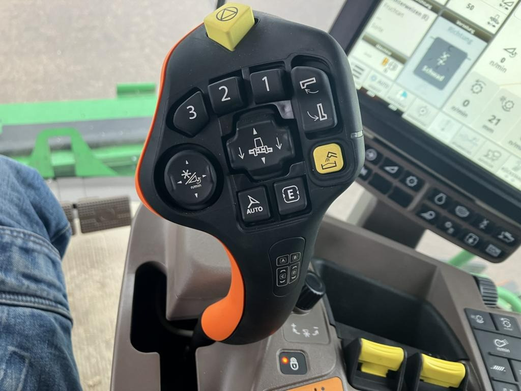 John Deere S770-MÄHDRESCHER MY2023 - Moissonneuse-batteuse: photos 3 John Deere S770-MÄHDRESCHER MY2023 - Moissonneuse-batteuse: photos 3