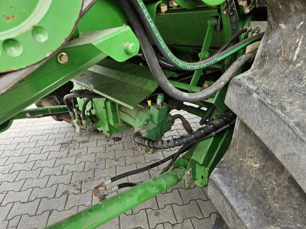 John Deere T560I - Moissonneuse-batteuse: photos 5 John Deere T560I - Moissonneuse-batteuse: photos 5