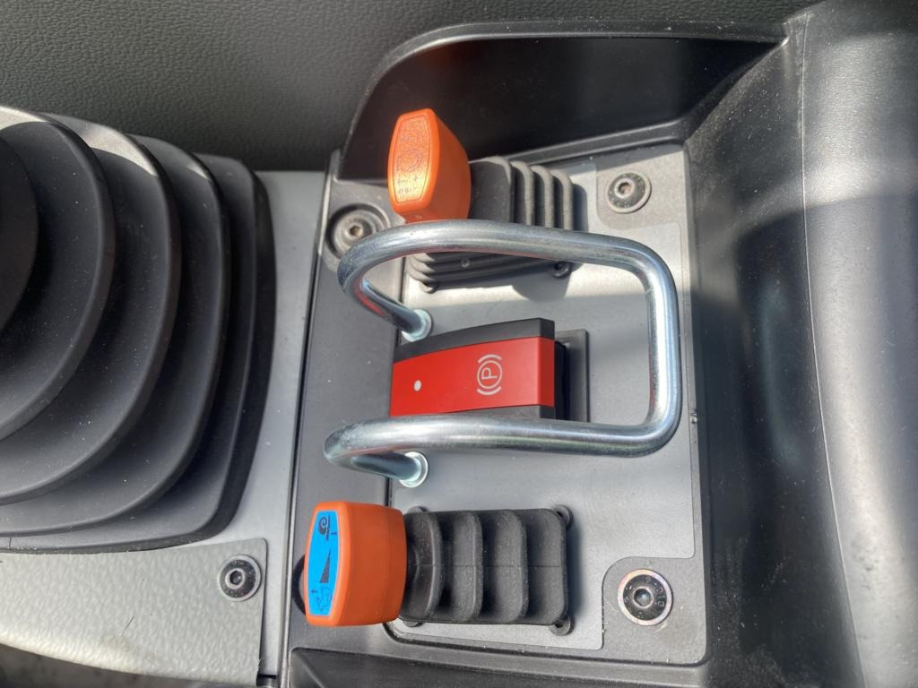 Kramer KT557 - Chargeuse: photos 3 Kramer KT557 - Chargeuse: photos 3