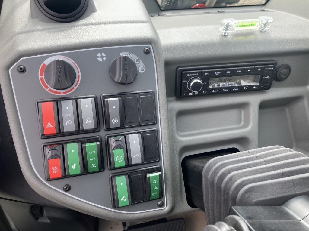 Kramer KT557 - Chargeuse: photos 4 Kramer KT557 - Chargeuse: photos 4