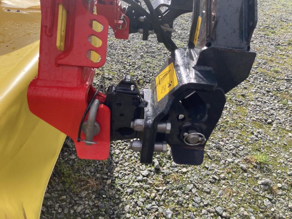 Pöttinger SENSOSAFE 300 - Faucheuse: photos 2 Pöttinger SENSOSAFE 300 - Faucheuse: photos 2