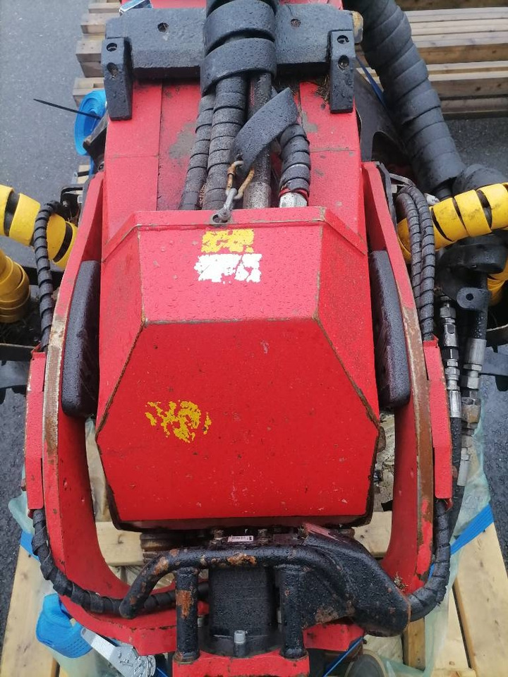 Komatsu C 124 - Abatteuse: photos 5 Komatsu C 124 - Abatteuse: photos 5