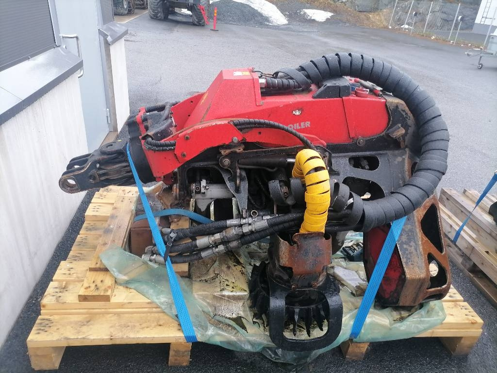 Komatsu C 124 - Abatteuse: photos 3 Komatsu C 124 - Abatteuse: photos 3