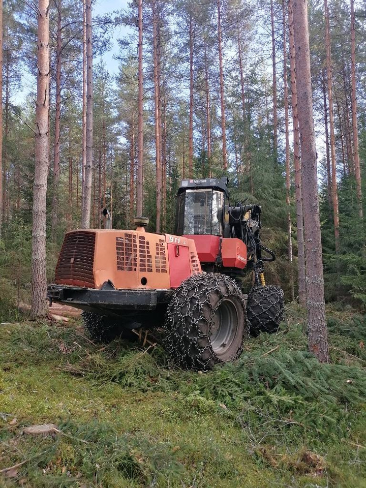 Valmet 911.3 - Abatteuse: photos 5 Valmet 911.3 - Abatteuse: photos 5