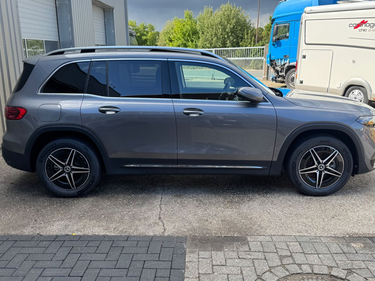 Mercedes-Benz EQB 350 AMG LINE 4Matic NUR 600 KM !!!!!! - SUV: photos 4 Mercedes-Benz EQB 350 AMG LINE 4Matic NUR 600 KM !!!!!! - SUV: photos 4