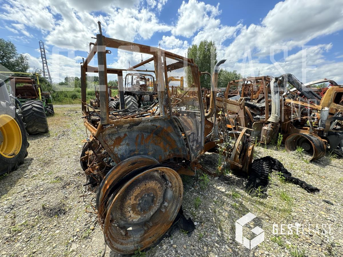 CASE JXU 95 - Tracteur agricole: photos 2 CASE JXU 95 - Tracteur agricole: photos 2