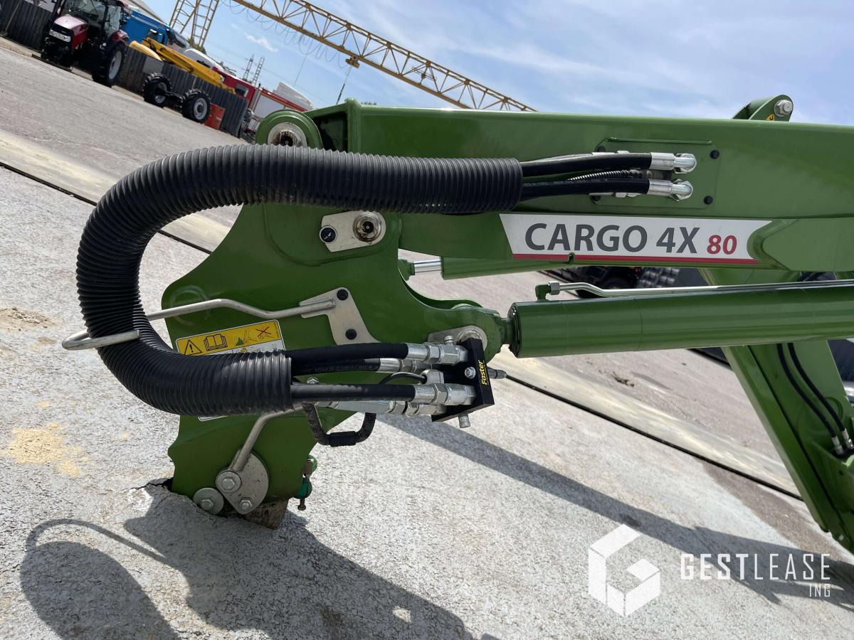 Fendt CARGO 4X 80 - Chargeur frontal pour tracteur: photos 5 Fendt CARGO 4X 80 - Chargeur frontal pour tracteur: photos 5