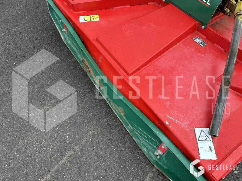 Gyrax PROMODIS D1802 - Faucheuse: photos 4 Gyrax PROMODIS D1802 - Faucheuse: photos 4