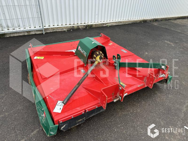 Gyrax PROMODIS D1802 - Faucheuse: photos 1 Gyrax PROMODIS D1802 - Faucheuse: photos 1