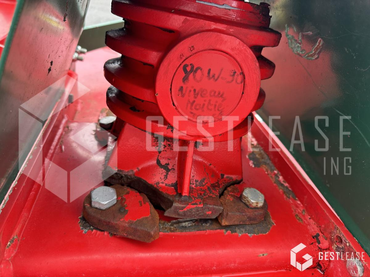 Gyrax PROMODIS D1802 - Faucheuse: photos 3 Gyrax PROMODIS D1802 - Faucheuse: photos 3