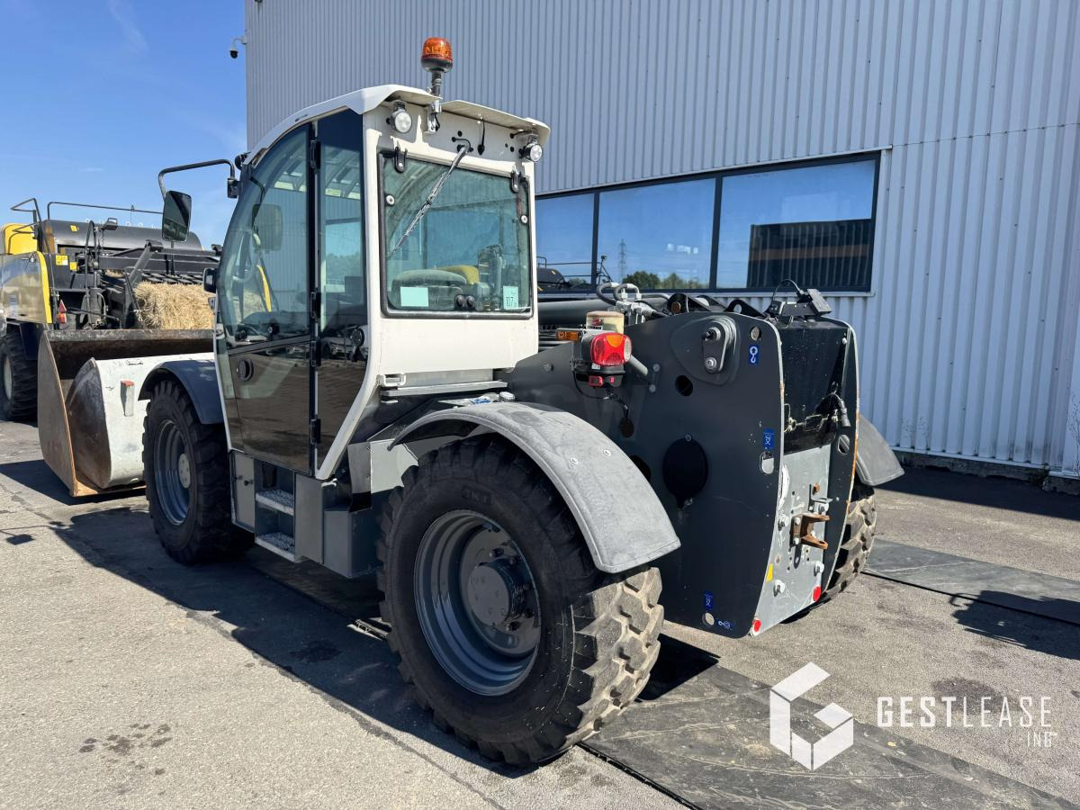 LIEBHERR T33.10 - Chariot à mât rétractable: photos 2 LIEBHERR T33.10 - Chariot à mât rétractable: photos 2