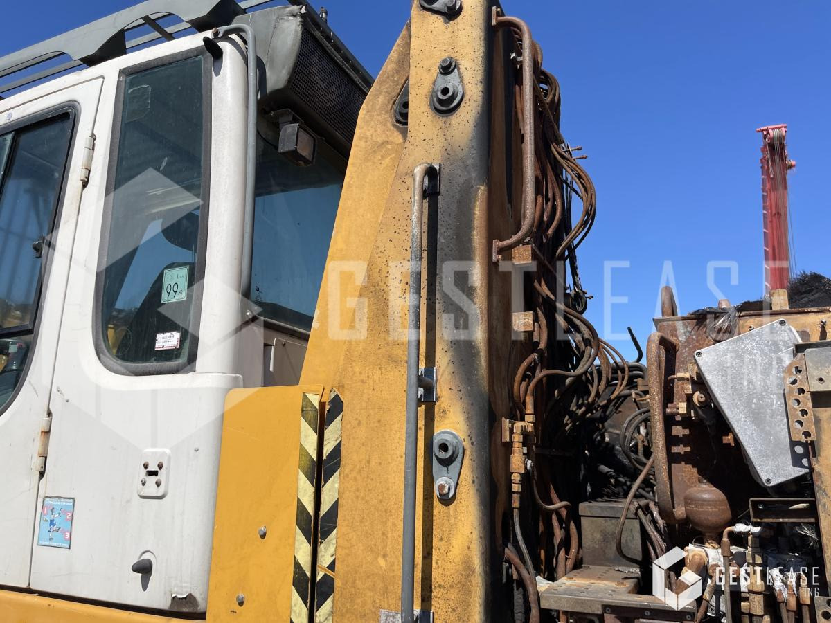 Liebherr A316 - Pelle sur pneus: photos 5 Liebherr A316 - Pelle sur pneus: photos 5