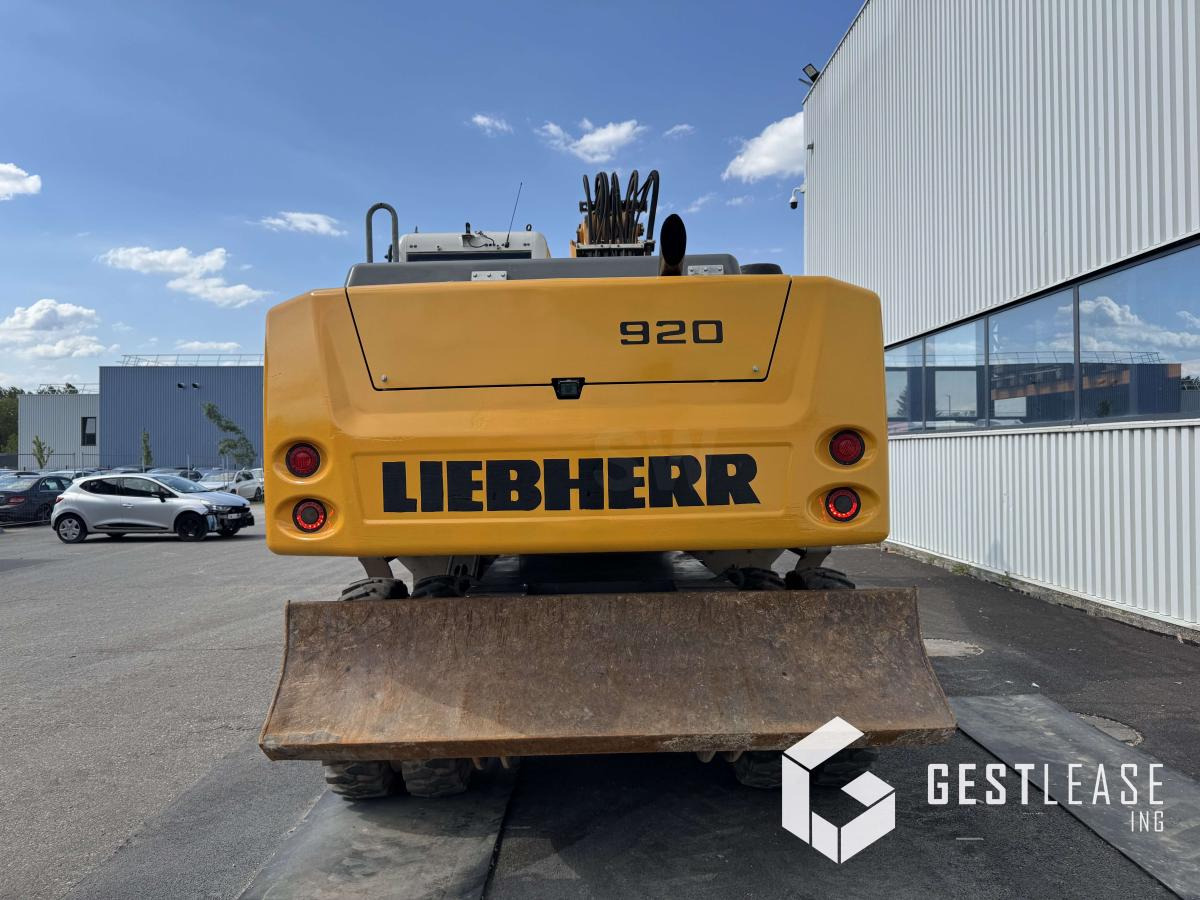 Liebherr A920 Litronic - Pelle sur pneus: photos 4 Liebherr A920 Litronic - Pelle sur pneus: photos 4