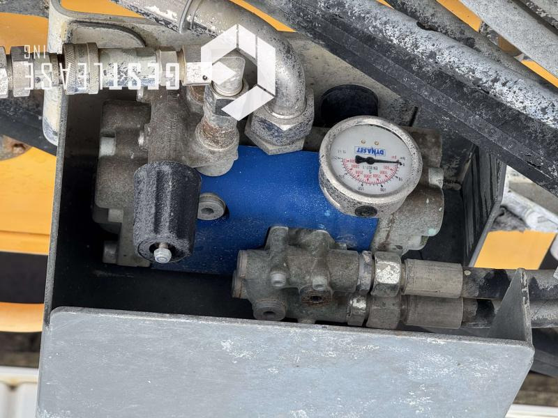 Pelle de démolition Liebherr R960 VHHD DEMOLITION 33 m: photos 36 Pelle de démolition Liebherr R960 VHHD DEMOLITION 33 m: photos 36