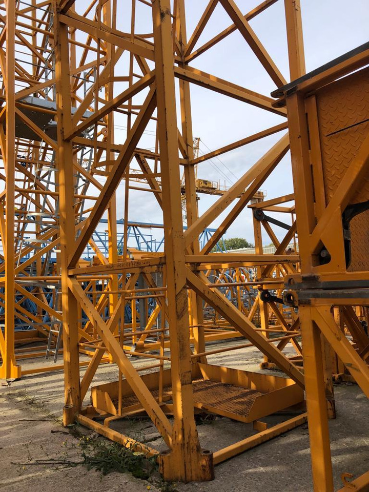 Liebherr 112EC-H Litronic - Grue à tour: photos 5 Liebherr 112EC-H Litronic - Grue à tour: photos 5