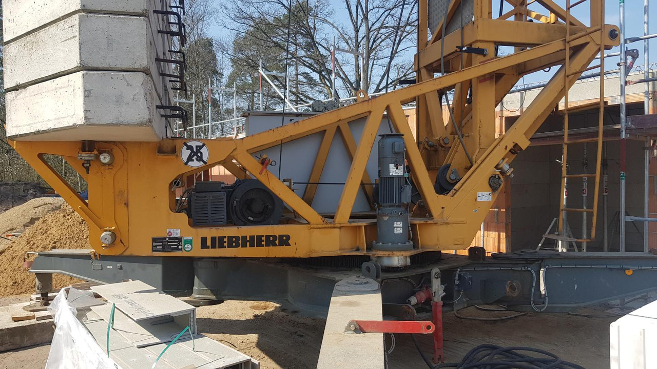 Liebherr 71K - Grue à tour: photos 2 Liebherr 71K - Grue à tour: photos 2