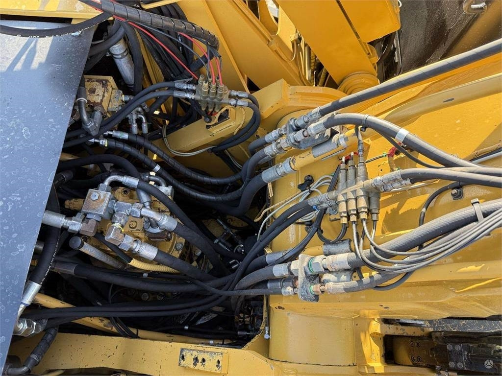 Pelle sur pneus CAT M 325 DLMH: photos 15