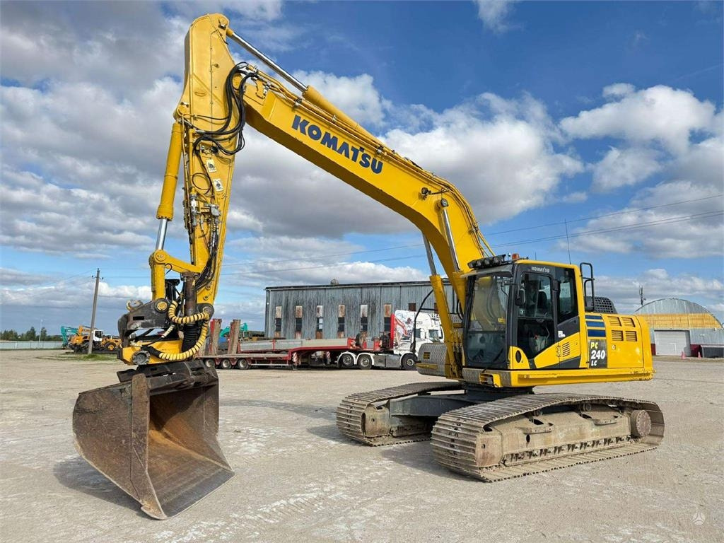 Komatsu PC 240 LC-10 ENGCON ROTOTILT - Pelle sur chenille: photos 1 Komatsu PC 240 LC-10 ENGCON ROTOTILT - Pelle sur chenille: photos 1