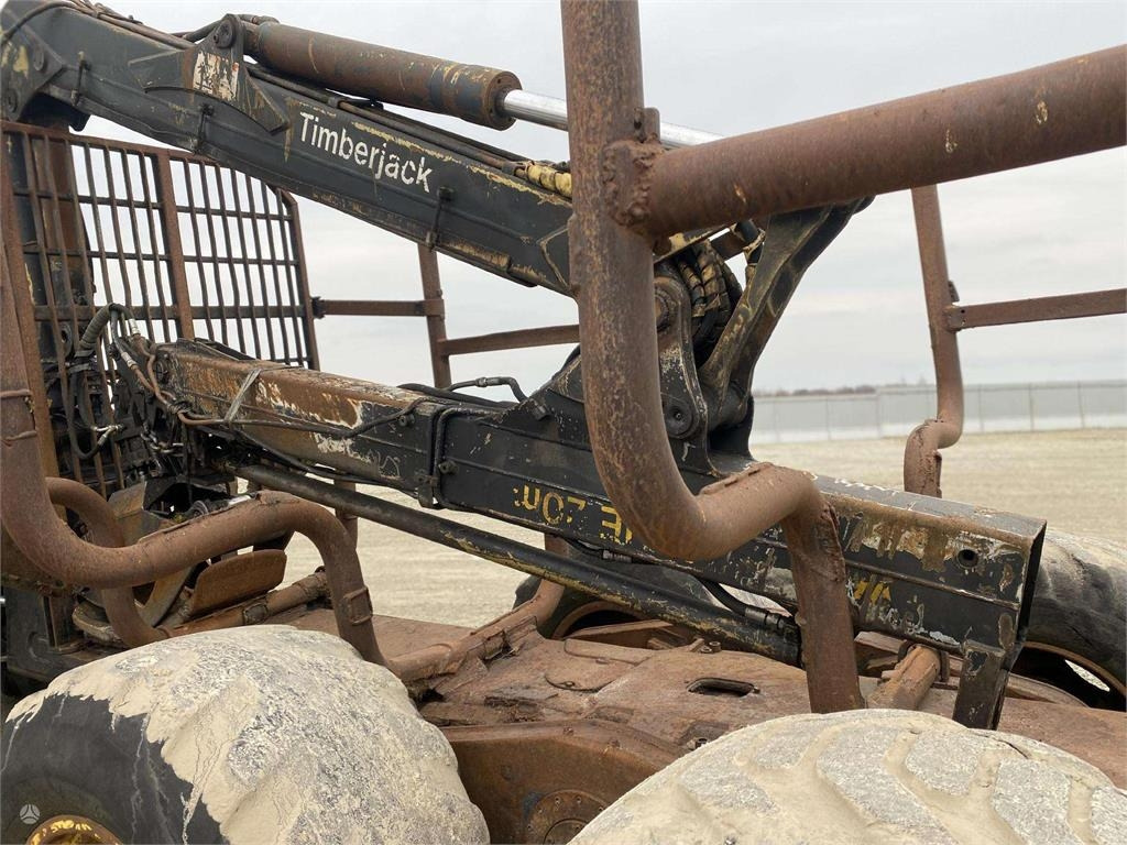 Porteur Timberjack 1010 DALIMIS FOR SPARE PARTS: photos 8 Porteur Timberjack 1010 DALIMIS FOR SPARE PARTS: photos 8