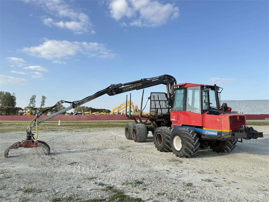 Valmet 830.1 - Porteur: photos 2 Valmet 830.1 - Porteur: photos 2