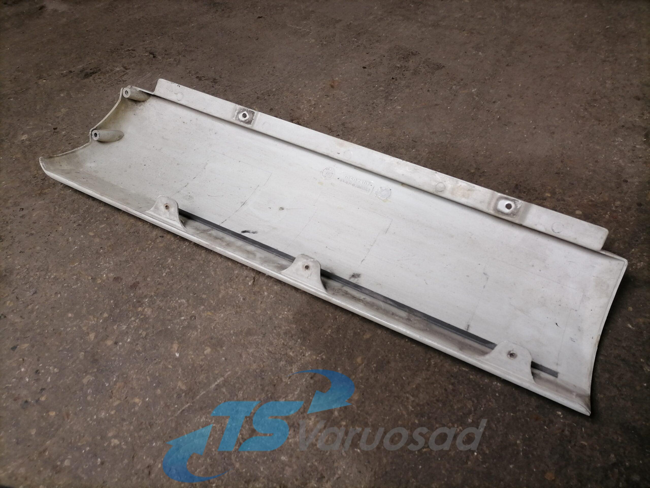 DAF Cab corner 0280063 - Calandre pour Camion: photos 4 DAF Cab corner 0280063 - Calandre pour Camion: photos 4