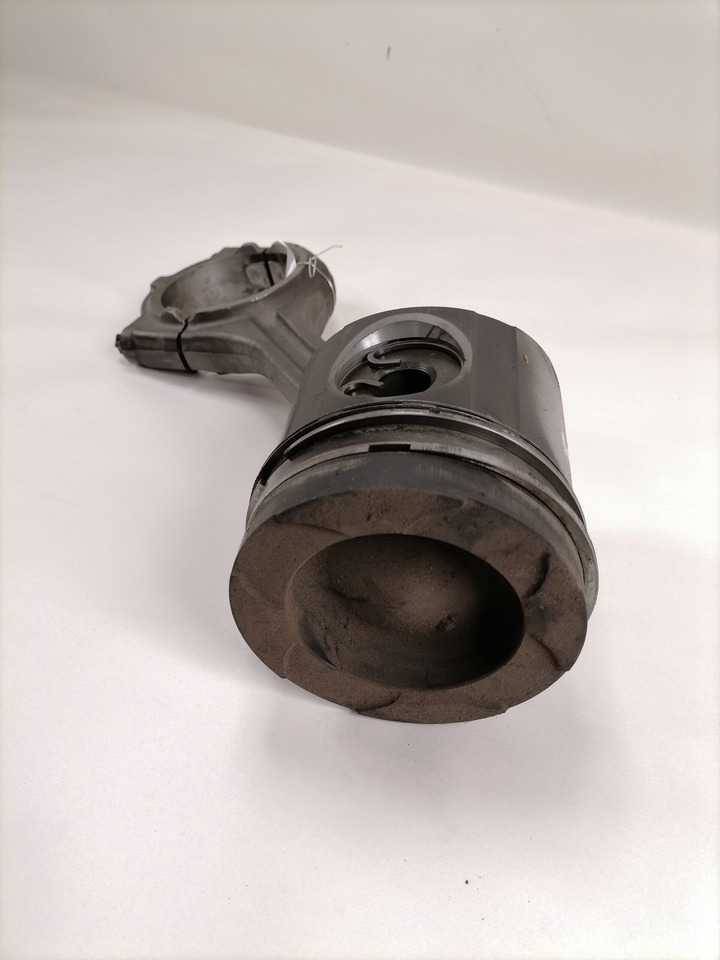 MAN Connecting rod + piston 51024006030 - Pistons/ Anneaux/ Manchons pour Camion: photos 3 MAN Connecting rod + piston 51024006030 - Pistons/ Anneaux/ Manchons pour Camion: photos 3