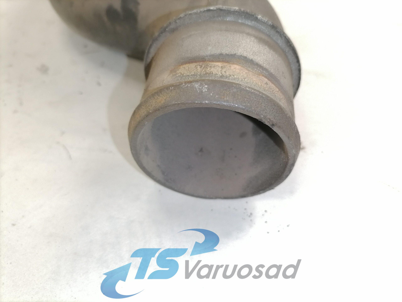 MAN Coolant pipe 51063023185 - Système de refroidissement pour Camion: photos 4 MAN Coolant pipe 51063023185 - Système de refroidissement pour Camion: photos 4
