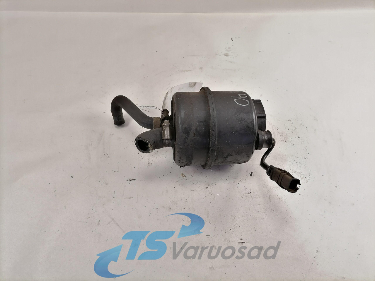 MAN Roolisüsteemi õlimahuti 81473016054 - Tuyau de direction pour Camion: photos 1 MAN Roolisüsteemi õlimahuti 81473016054 - Tuyau de direction pour Camion: photos 1