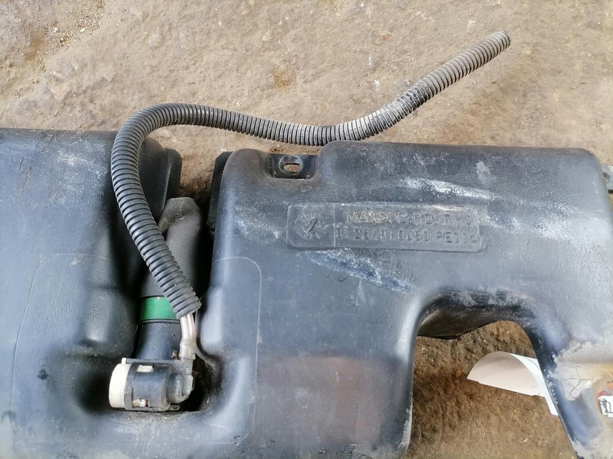 MAN Windscreen washer fluid tank 81264810053 - Essuie-glace pour Camion: photos 5 MAN Windscreen washer fluid tank 81264810053 - Essuie-glace pour Camion: photos 5