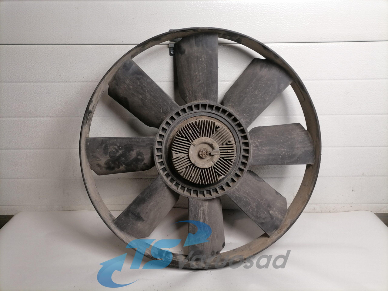 MB Cooling fan 9042050406 - Ventilateur pour Camion: photos 1 MB Cooling fan 9042050406 - Ventilateur pour Camion: photos 1
