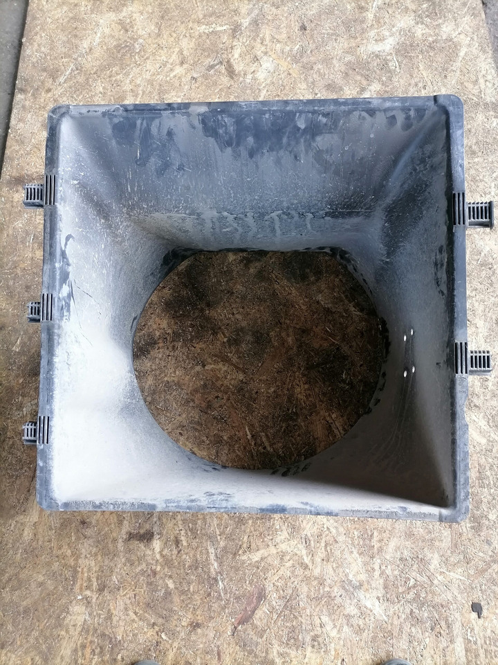 MB Fan shroud 9705050055 - Radiateur pour Camion: photos 3 MB Fan shroud 9705050055 - Radiateur pour Camion: photos 3