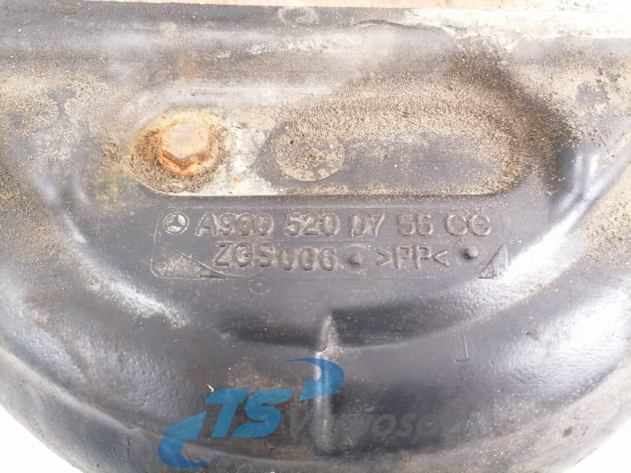 Mercedes-Benz Air spring bracket A9603251510 - Suspension pneumatique pour Camion: photos 2 Mercedes-Benz Air spring bracket A9603251510 - Suspension pneumatique pour Camion: photos 2