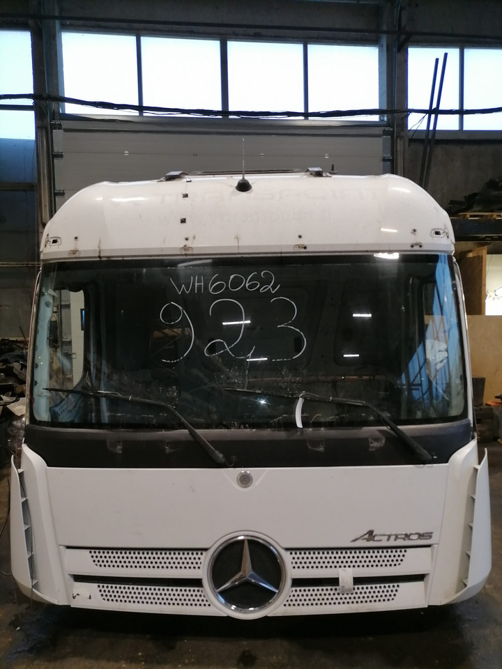 Mercedes-Benz Cab ACTROS cab - Cabine et intérieur pour Camion: photos 4 Mercedes-Benz Cab ACTROS cab - Cabine et intérieur pour Camion: photos 4