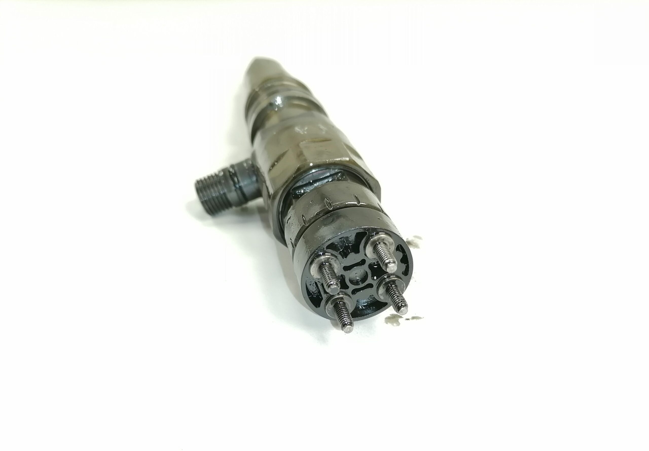 Mercedes-Benz Injector A4710700487 - Pompe à carburant pour Camion: photos 2 Mercedes-Benz Injector A4710700487 - Pompe à carburant pour Camion: photos 2